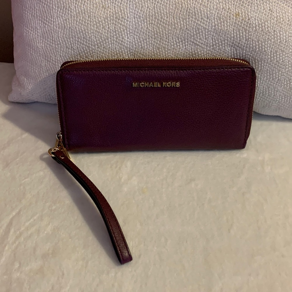 Michael Kors wallet